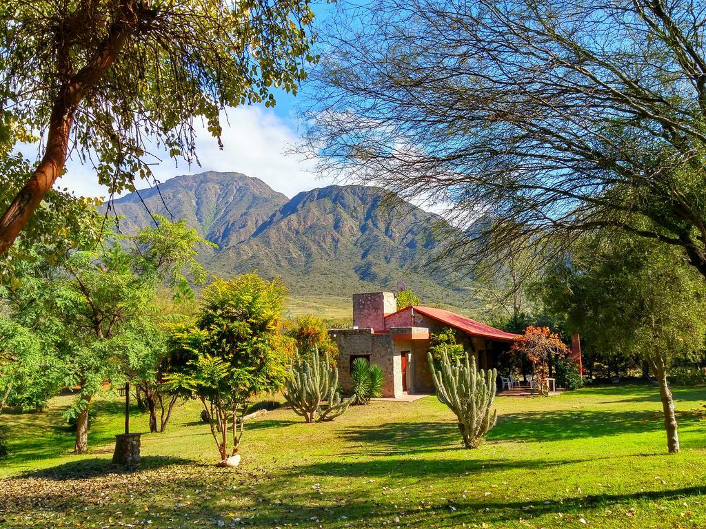 Cabanas Altos Del Velazco ラ・リオハ エクステリア 写真